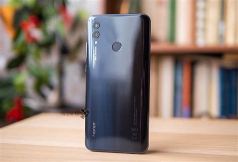 Безналичные платежи на Honor 10 Lite: переводы и оплата онлайн