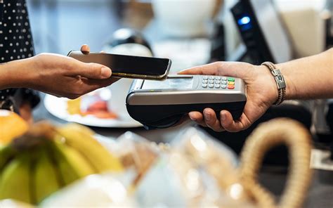 Оплата услуг через карту