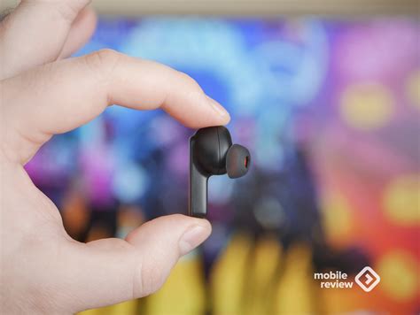 Освойте новое устройство и ощутите волшебство музыки в наушниках JBL